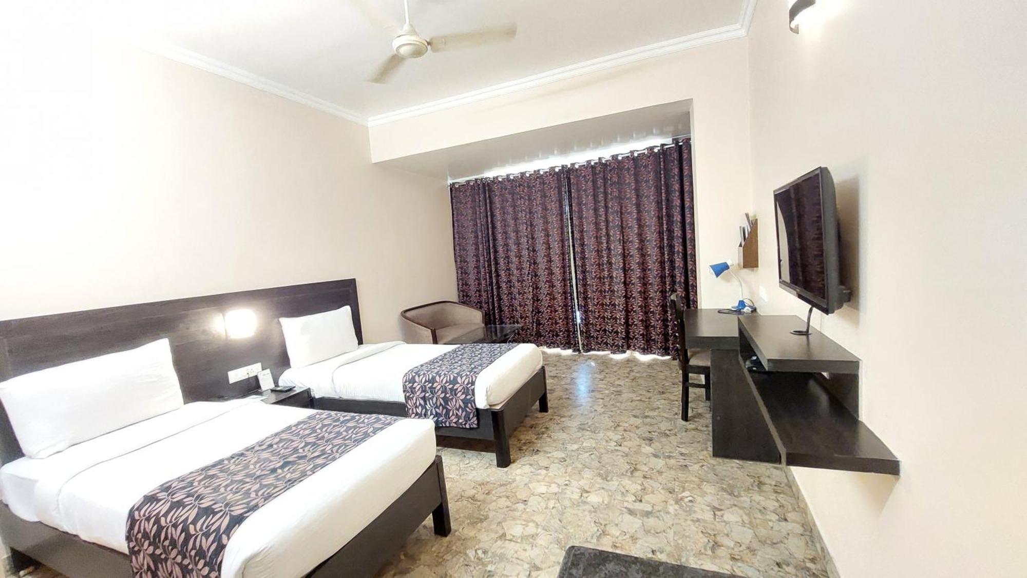 Hotel City Inn Benares Buitenkant foto