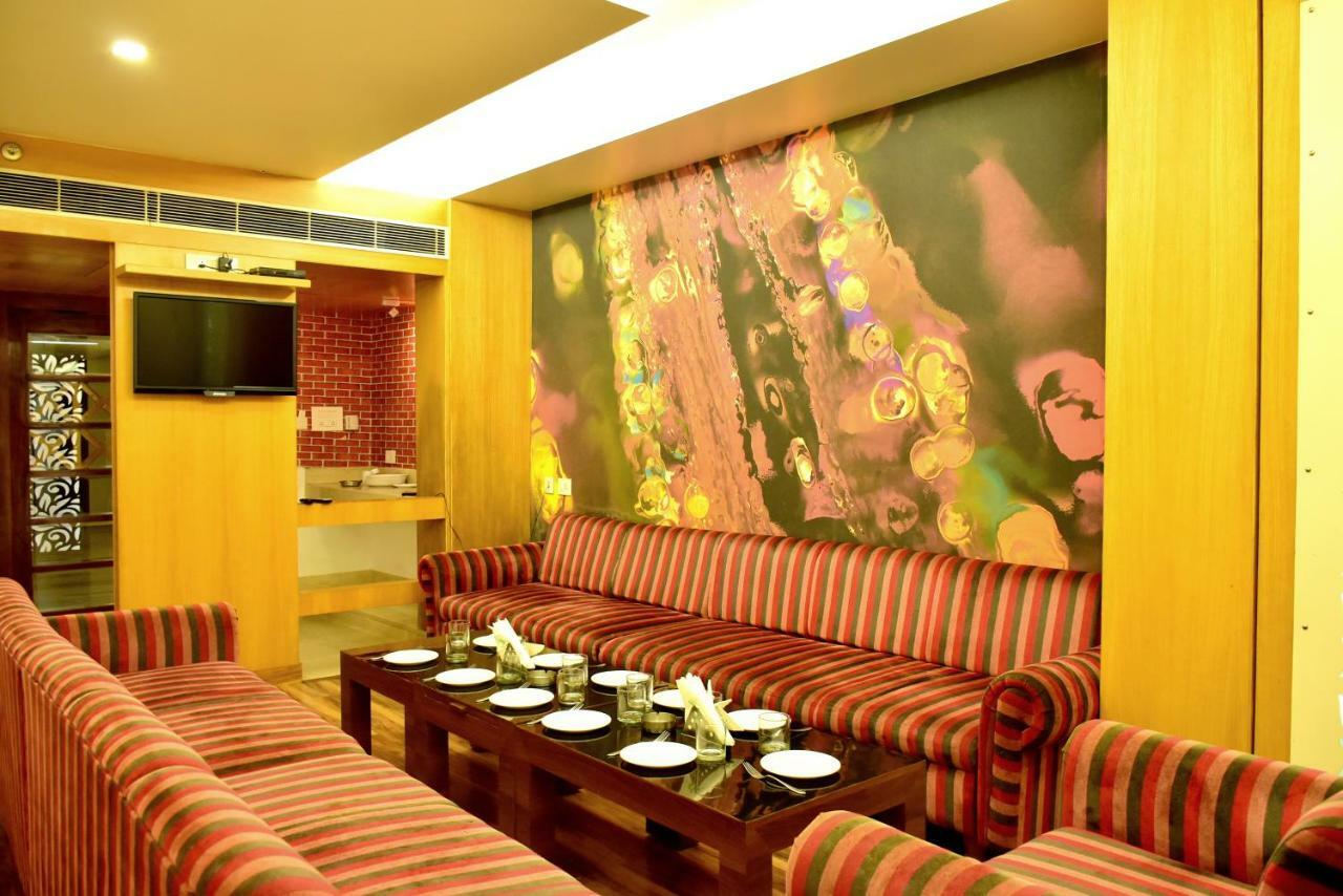 Hotel City Inn Benares Buitenkant foto